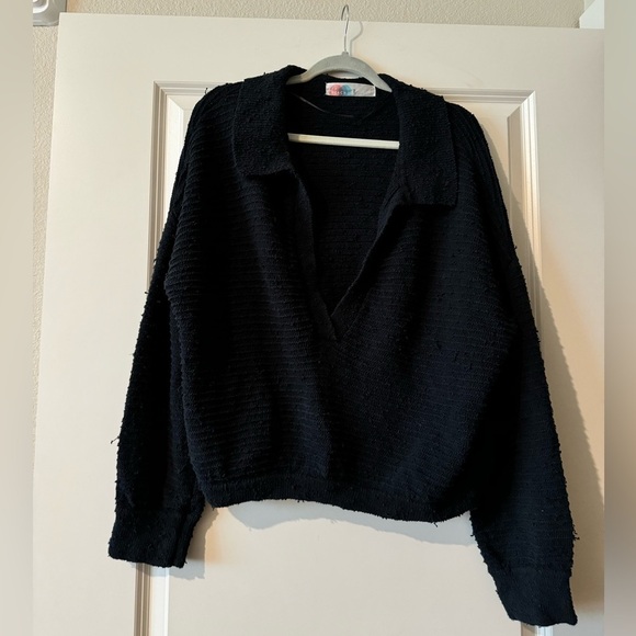 Free People Sweaters - Free People FP Beach Carter V Neck Sweater Collar Black Size Medium EUC